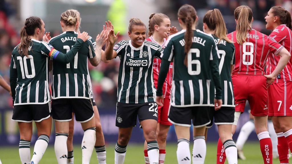 دوري السوبر للسيدات: ميازاوا وباريس يضمنان فوز مانشستر يونايتد على بريستول سيتي