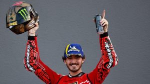بطل العالم فرانشيسكو باجنايا يحتفل بفوزه الثاني على التوالي بلقب MotoGP – “الأفضل مستحيل”