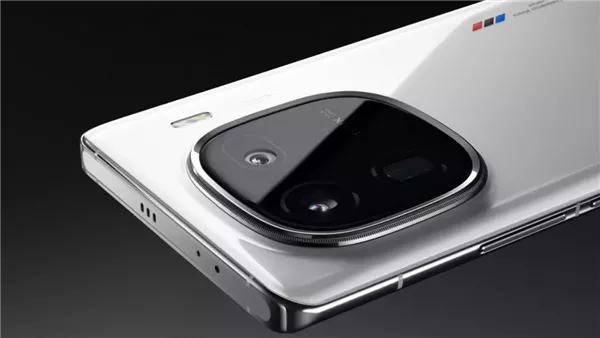 عرض البلاك فريداي.. خصم أكثر من 3100 جنيه على هاتف Vivo 13 Pro