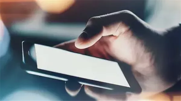 سرقة حسابك البنكي وصورك وبياناتك..تحذير عاجل من جوجل بعدم تحميل أي تطبيق