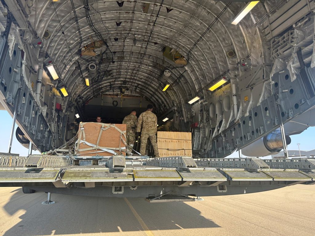 إنترسبت: صواريخ ومسيّرات سرقت من القوات الأميركية بالعراق وسوريا