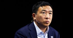 رواية أندرو يانغ الجديدة تتنبأ بالفوضى الانتخابية