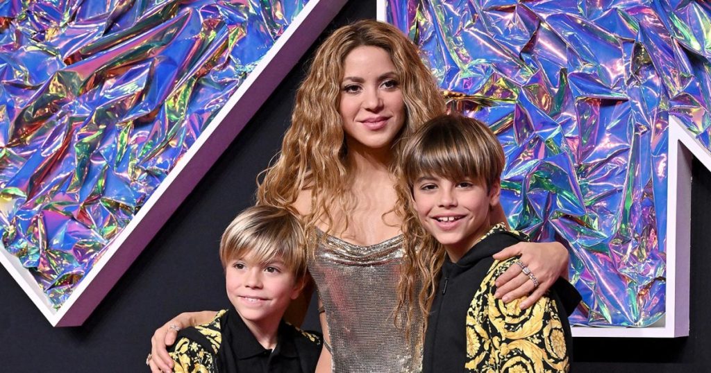 شاكيرا تسوي معركة احتيال ضريبي إسباني بقيمة 15 مليون دولار من أجل “التركيز” على أطفالها وحياتها المهنية