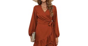 20 فساتين احتفالية لارتدائها في عيد الأصدقاء