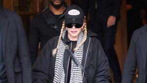 أنا أحب أسلوب مادونا Dirtbag