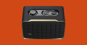 مراجعة: JBL Authentics 200