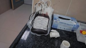 مستشفيات غزة تعاني نقصا كبيرا في وحدات الدم