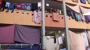 نازحون في غزة: المساعدات لا تكفي 10% من الناس