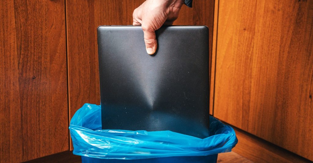 حان الوقت لتسجيل الخروج