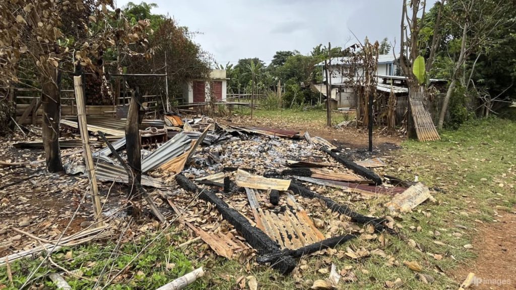 القوات المناهضة للمجلس العسكري توقف هجومها للسماح لعمال الإغاثة بمغادرة ولاية كاياه في ميانمار