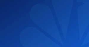 حثت بلدة صغيرة في ولاية كنتاكي على الإخلاء بعد خروج قطار عن مساره وتسرب مواد كيميائية