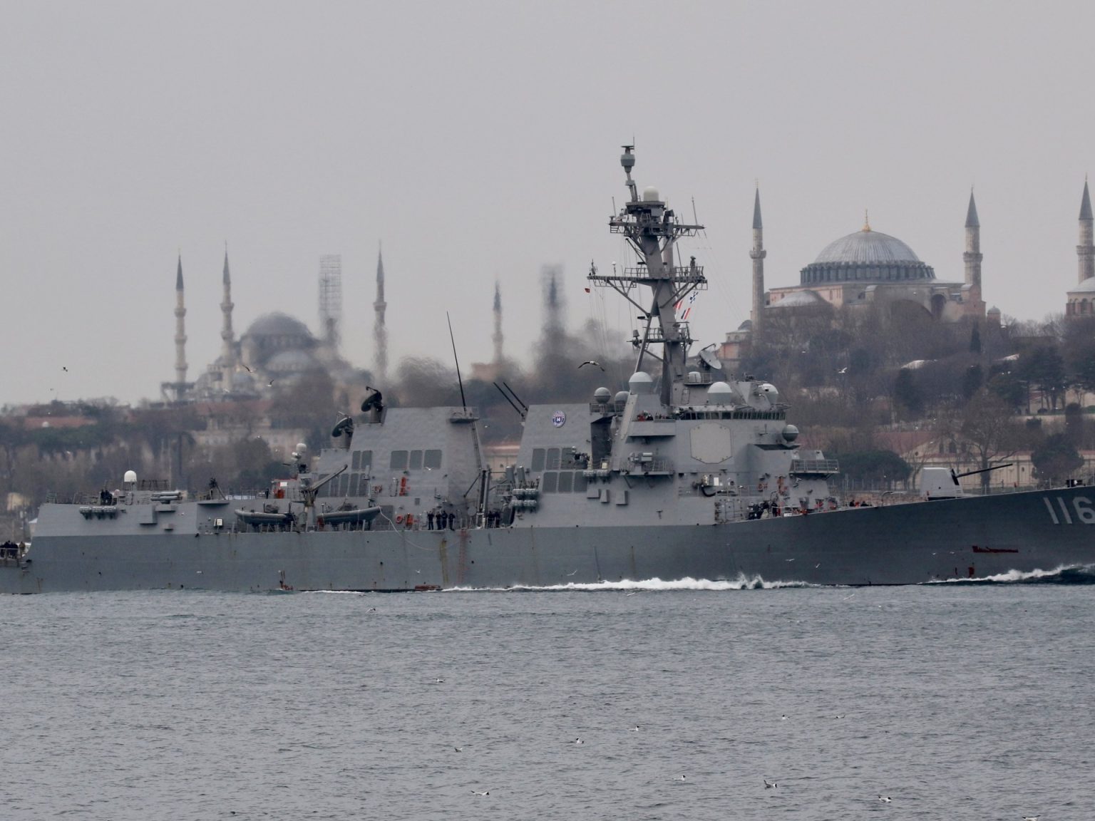 الجيش الأميركي يعلن اعتراض مسيرات مفخخة أطلقت من اليمن