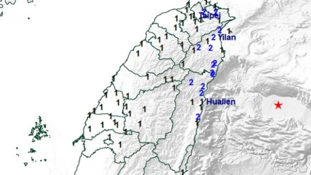 هزت تايوان زلزال في البحر، ولم ترد أنباء عن وقوع أضرار