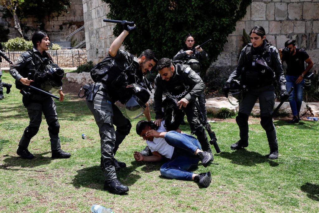صحفيو القدس.. إذلال وتخويف لإخفاء الحقيقة