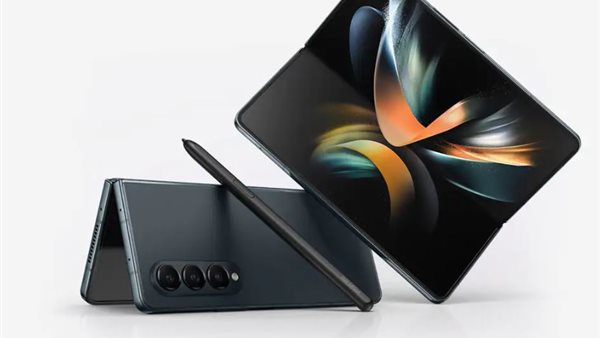 مكتب في جيبك.. سعر Galaxy Z Fold 4 بـ الإمارات