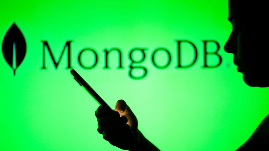 الأسهم التي تحقق أكبر التحركات بعد ساعات العمل: Box وMongoDB وDave & Buster’s والمزيد