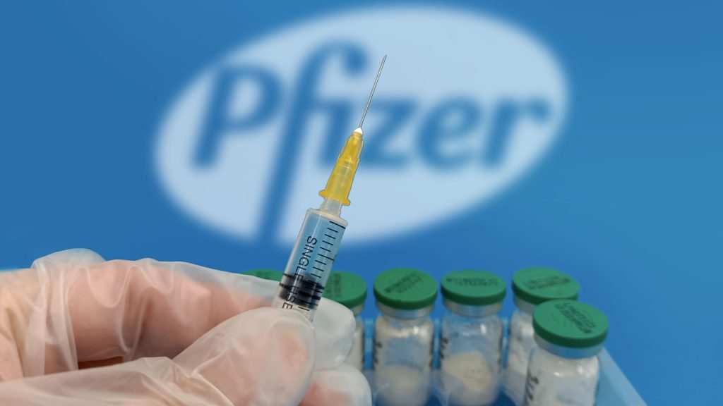 الأسهم التي تحقق أكبر التحركات في مرحلة ما قبل السوق: شركة Pfizer، وDisney، وTesla، وAlibaba وغيرها