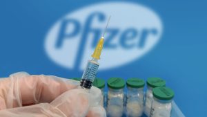 الأسهم التي تحقق أكبر التحركات في مرحلة ما قبل السوق: شركة Pfizer، وDisney، وTesla، وAlibaba وغيرها