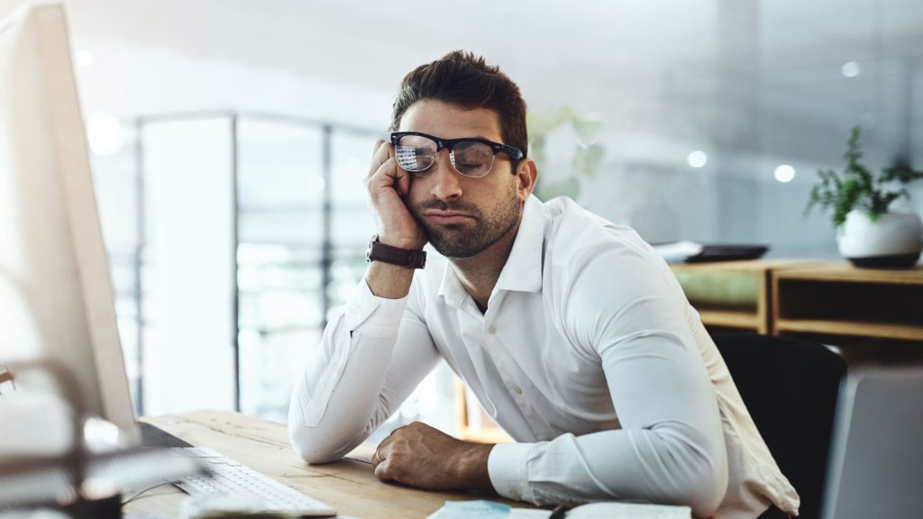 أسوأ وقت في اليوم لتكون منتجًا، وفقًا لبحث جديد من Slack