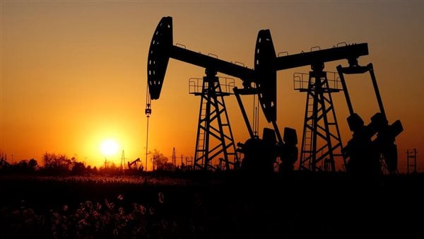 توقعات بارتفاع الطلب العالمي على النفط أسرع من المتوقع في 2024