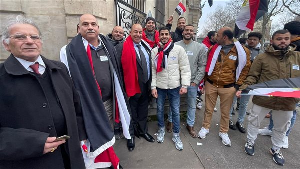 بدء الانتخابات الرئاسية للمصريين في فرنسا وتوافد كبير من المواطنين.. شاهد