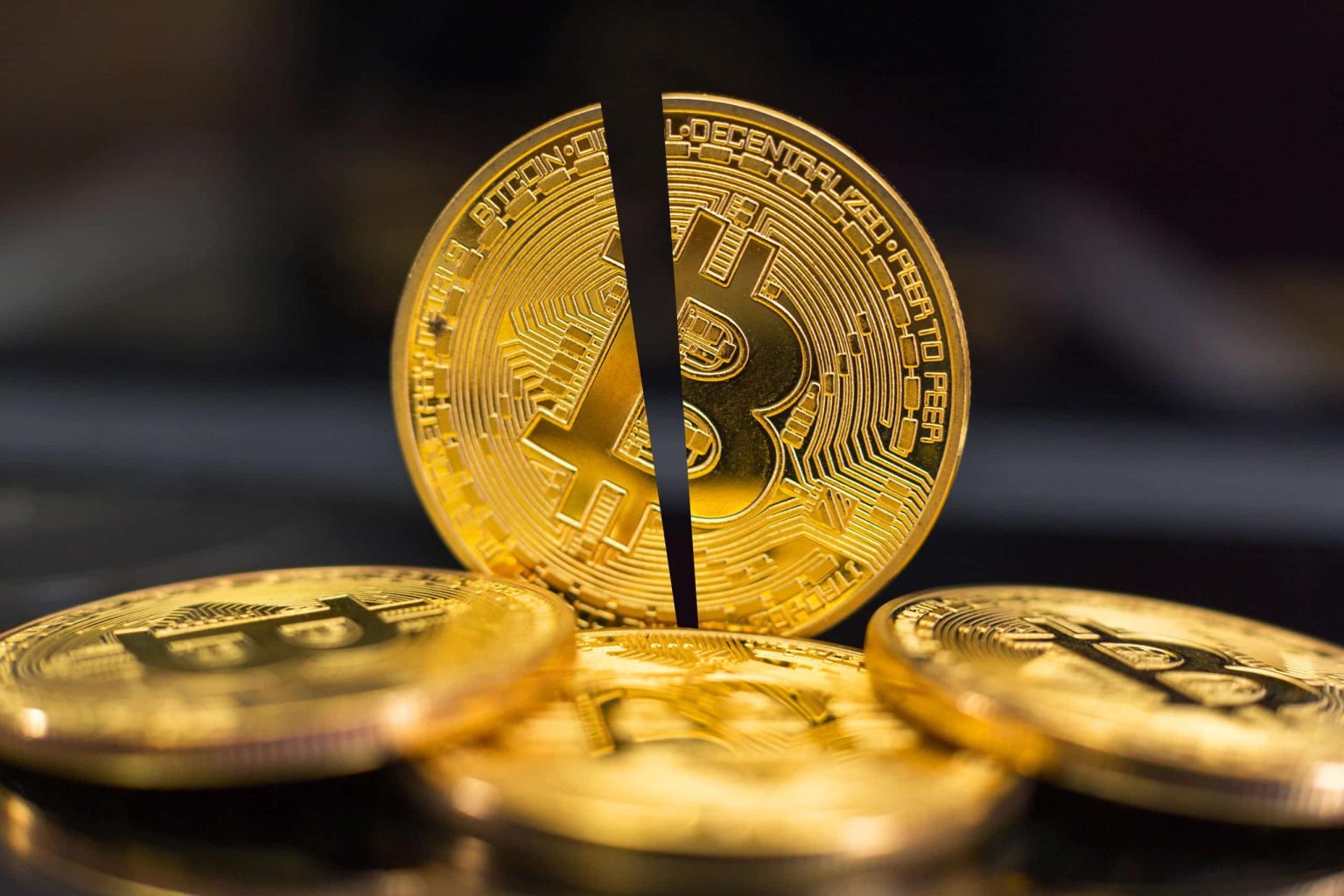 اندماج Bitcoin Miners Hut 8 وUSBTC، وتشكيل شركة New Hut 8 Corp للنصف القادم