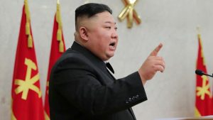 كيم جونغ أون يشيد بدور الأمهات في تربية الشيوعيين والثوريين