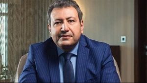 الإعلامي أحمد موسى يعزي النائب طارق شكري في وفاة والدته