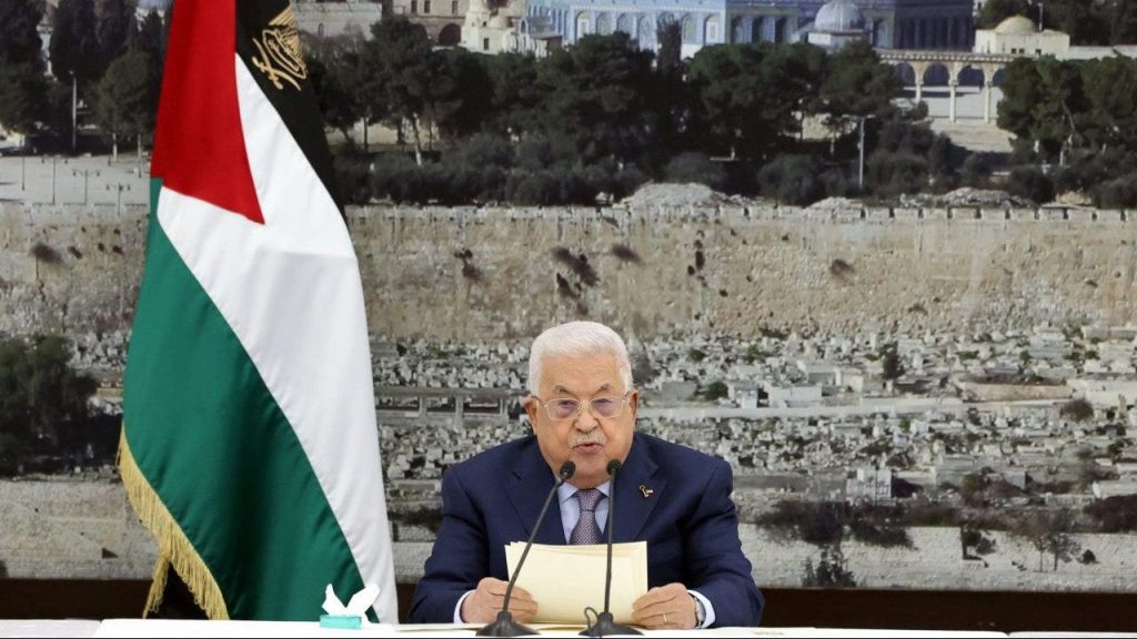 ويقول الرئيس الفلسطيني عباس إن الولايات المتحدة هي “القوة الوحيدة” القادرة على إصدار أمر لإسرائيل بإنهاء الحرب