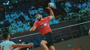 محسن رمضان لاعب يد الأهلي: السوبر المصري هديتنا للجماهير