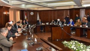 سلامة وسلاسة: محافظ الإسكندرية يقود يوما انتخابيا خاليا من الشكاوى