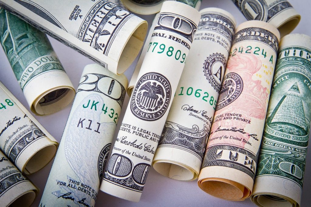 يتوقع بنك جولدمان ساكس أول خفض لسعر الفائدة من قبل بنك الاحتياطي الفيدرالي في الربع الثالث من عام 2024