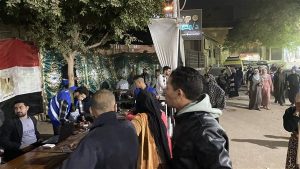 إقبال كبير لليوم الثاني على انتخابات الرئاسة بمركز أبو النمرس.. صور