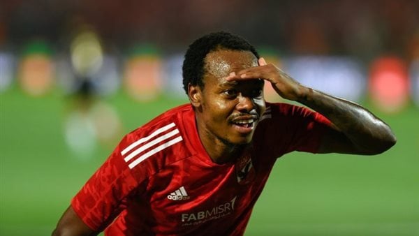 أول تعليق من بيرسي تاو على تتويجه بجائزة أفضل لاعب داخل إفريقيا