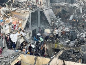مسؤول أميركي: مشكلة إسرائيل غطرستها وهي خسرت حرب المعلومات