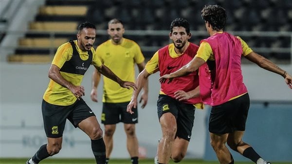 نجم الأهلي السابق: مباراة أوكلاند ليست مقياسا لاكتشاف مستوى الاتحاد