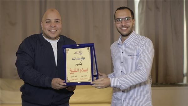 نفسي يارب تغالبني.. صوت رائع للمنشد إسلام الشيخ.. فيديو