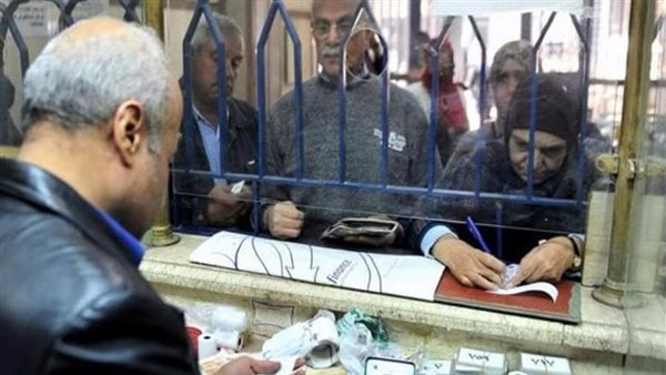 بشائر العام الجديد| زيادة الحد الأدنى للأجور ومفاجأة في انتظار المعاشات.. تفاصيل