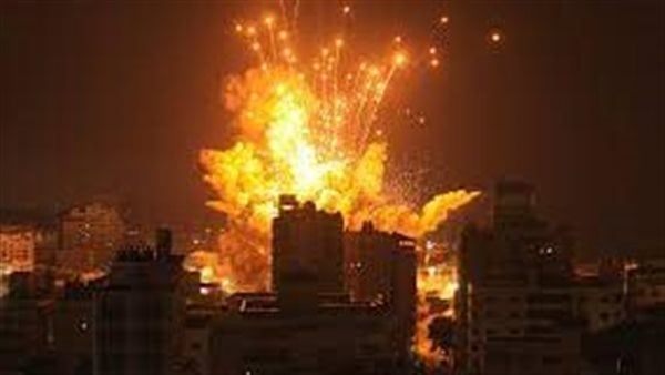 قصف إسرائيلي يقتل 10 فلسطينيين قرب مستشفى الأوروبي جنوب غزة