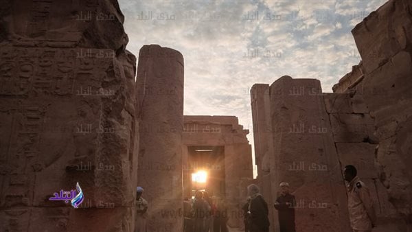 الشمس تتعامد على قدس الأقداس بمعابد الكرنك بالأقصر … شاهد