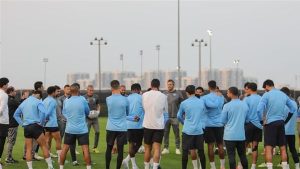 تحذير| رئيس بيراميدز اللاعبين: «اللي شايف نفسه أكبر من النادي مالوش مكان»