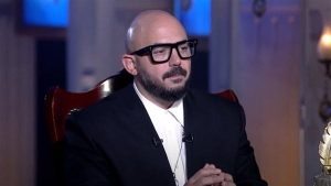 محمود العسيلي: «مش هنزل أغاني دلوقت احتراما للظروف.. وفي خطة متكاملة»