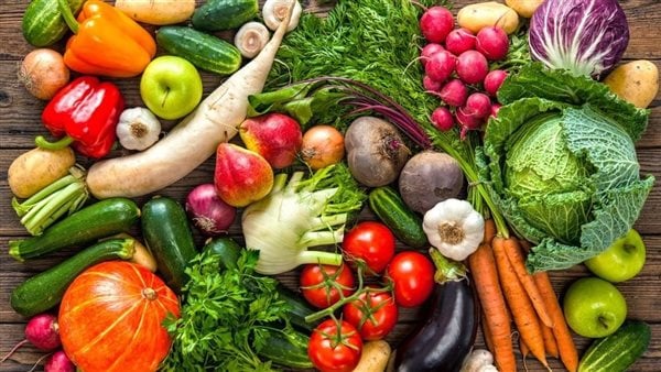 الطماطم بـ8 جنيهات.. أسعار الخضار والفاكهة اليوم السبت فى الأسواق