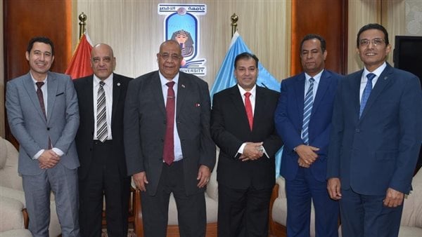 رئيس جامعة أسوان: نراعي الاختيار السليم بين المتقدمين الوظائف القيادية