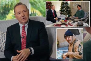 تثير شخصية كيفن سبيسي في فيلم House of Cards الترشح للرئاسة في مقابلة مجنونة مع تاكر كارلسون