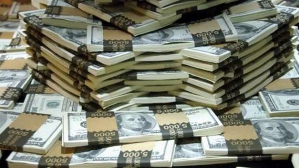 استثمارات خضراء وحوافز ضريبية.. ماذا ينتظر الاقتصاد المصري في 2024 ؟