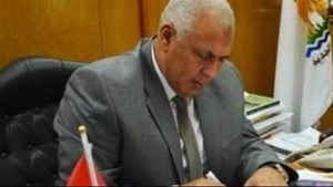 لجنة لبحث تظلمات 135 مُتقدمًا للحصول على كارت الخدمات المتكاملة بالوادي الجديد