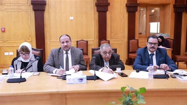 مجلس جامعة الأزهر: نجاح الملتقى الثاني للكاريكاتير يعكس اهتمامنا بالفنون