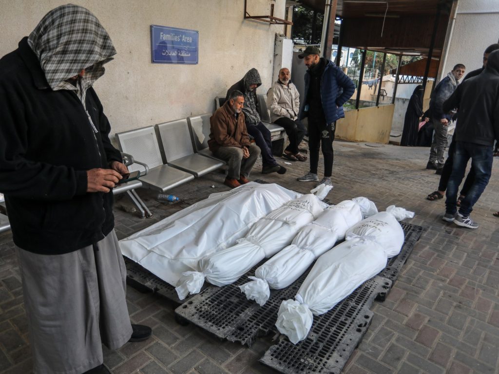 حصيلة الشهداء ترتفع بغزة والاحتلال يرتكب 18 مجزرة في 24 ساعة