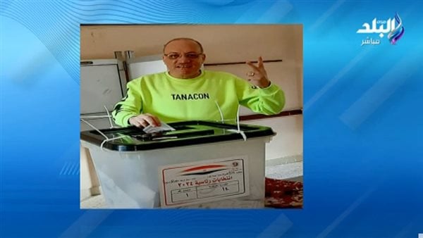 كل واحد حر في صوته.. أحمد موسى يعرض صور المشاركين بالانتخابات الرئاسية